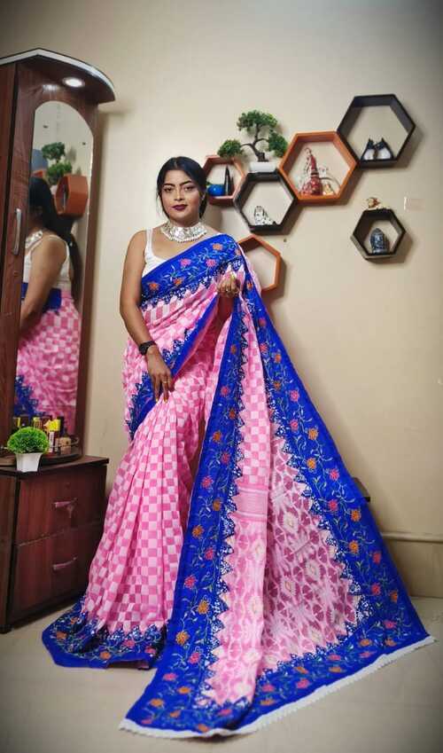 Light Pink Dhakai Jamdani Saree with Heavy Embroidered Border – Traditional Buti Work Saree for Weddings and Festivals