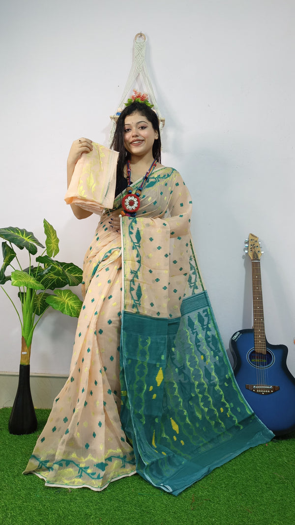 Cream Base Green Pallu Cotton Dhakai Jamdani Saree with Blouse Piece
