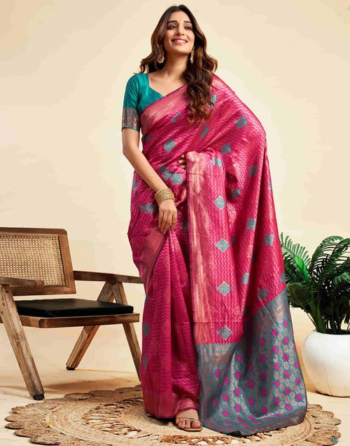 Elegant Rani Pink Benarasi Silk Woven Saree with Intricate Golden Jacquard Design and Teal Green Blouse