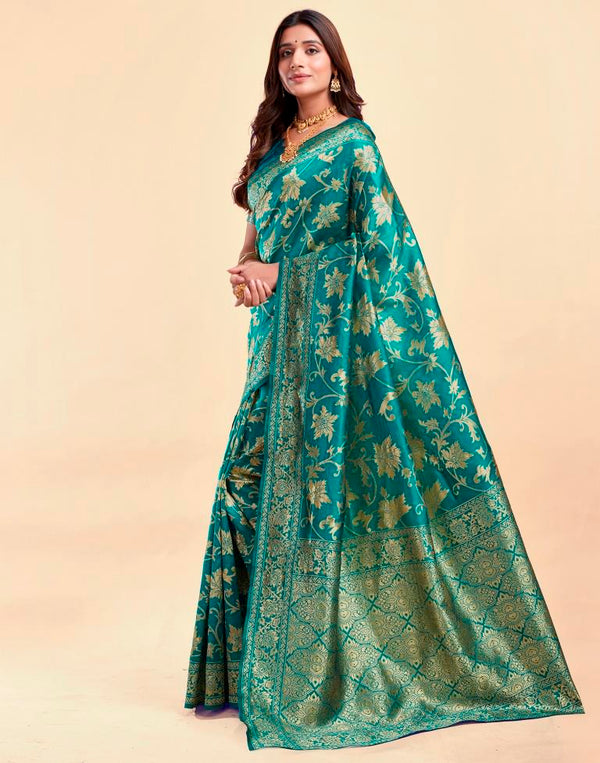 Exquisite Rama Green Silk Woven Saree – Luxurious Silk Fabric with Traditional Woven Design for Special Occasions