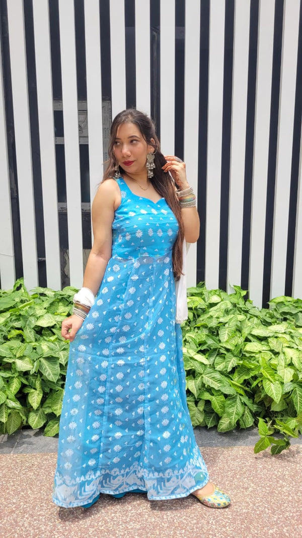 Exquisite Light Blue Cotton Jamdani Suit Set with Intricate Handwoven Patterns