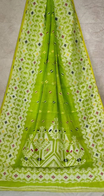 Parrot green colour Jamdani saree