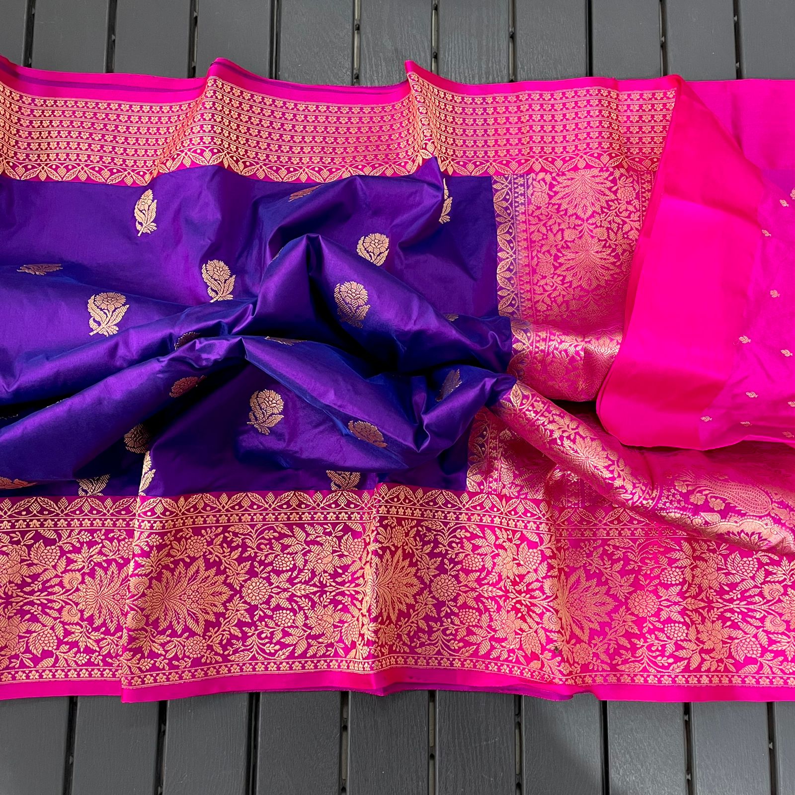 Gorgeous Navy blue large buta katan silk with contrast Pink intricate zari woven large border and Pallu