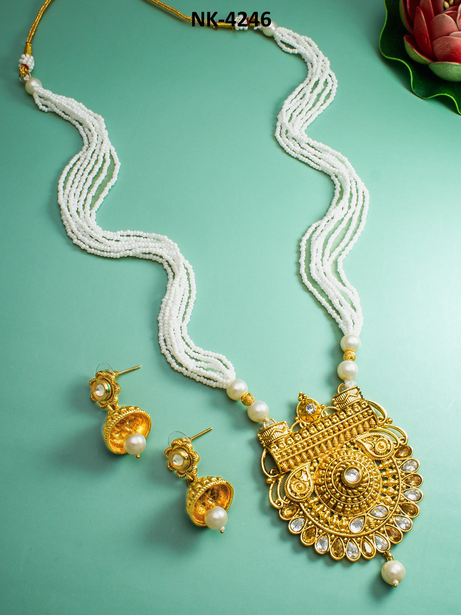 Gold Plated Necklace set With pair of Earring